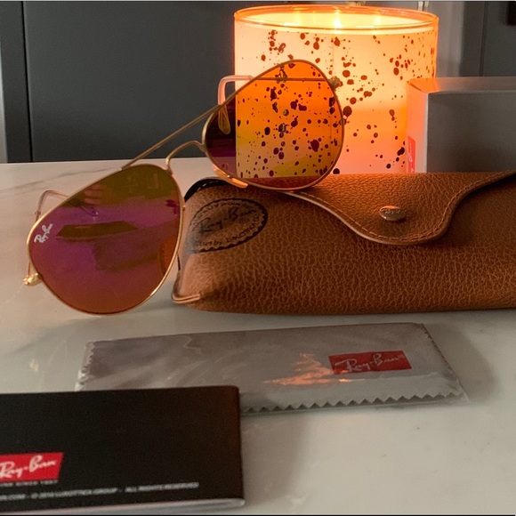 Ray-Ban Accessories - Ladies Hot Pink RayBan Sunglasses